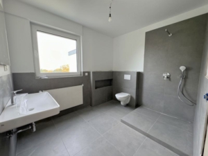 Badezimmer 1. OG