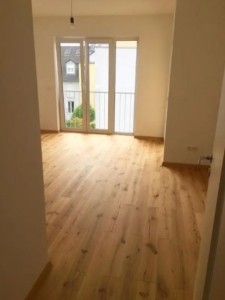 Schlafzimmer mit Parkett