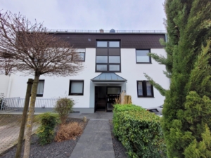 Außenansicht und Stellplatz